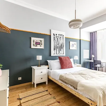 2br - 1 Min Taksim Sq Istiklal Avenue In Beyoglu Apartment Istanbul