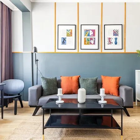 2br - 1 Min Taksim Sq Istiklal Avenue In Beyoglu